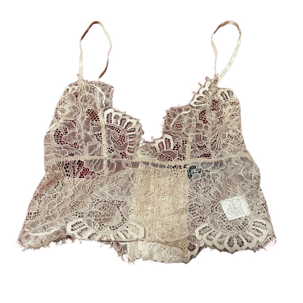PrettyLittleThing Womens Beige Lace Bralet